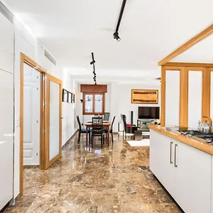 Mary In By Solaga Homes Apartment Malaga